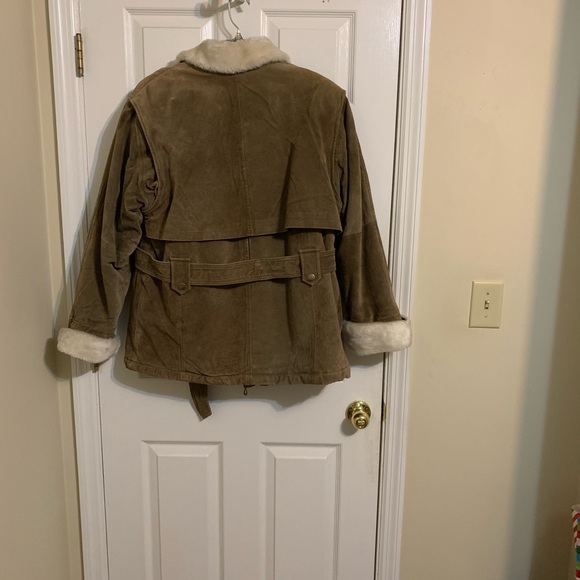 Charles Klein Women’s Leather Jacket size Medium - Picture 3 of 8